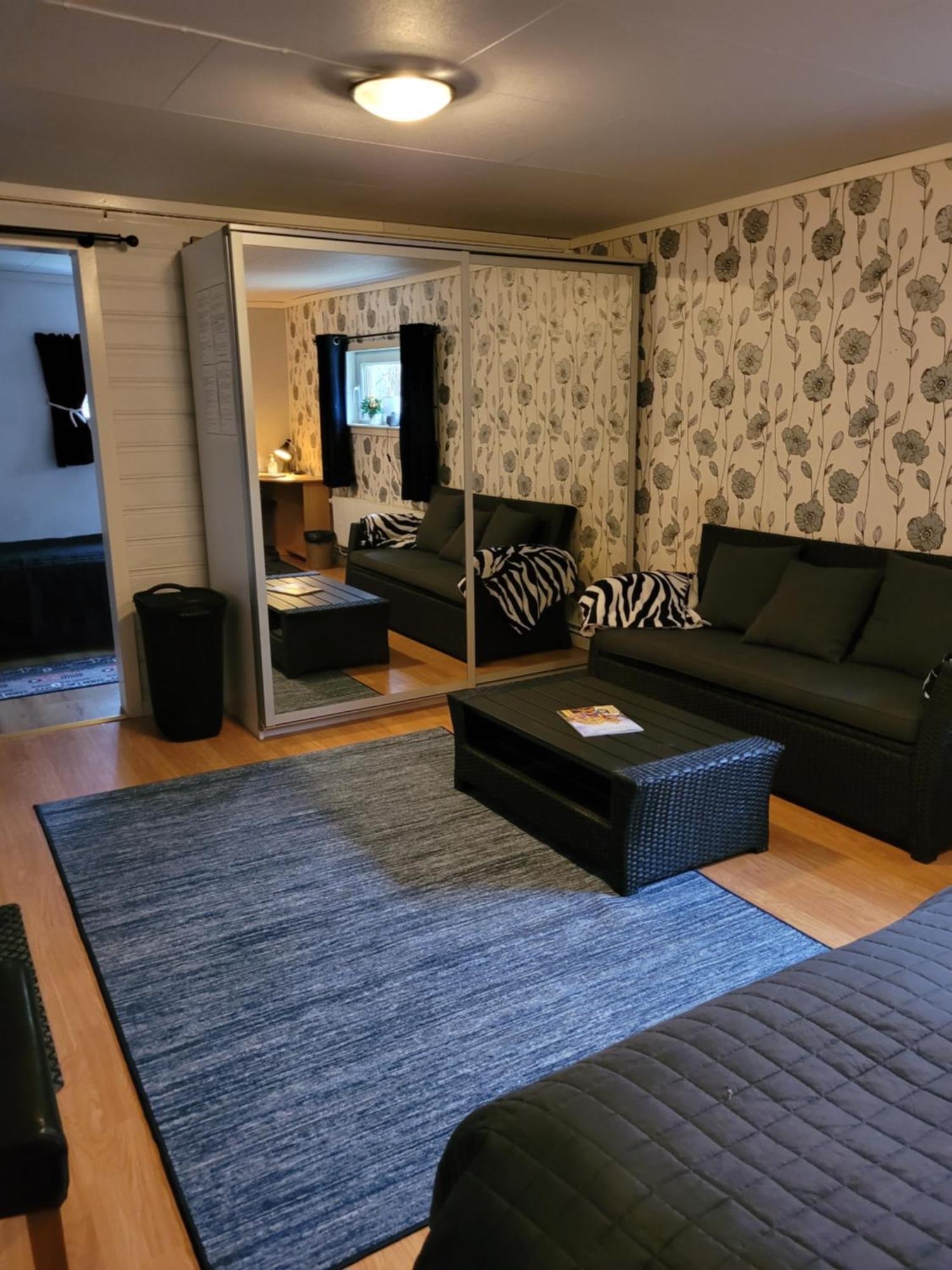 Karlstorp 4 Km Fran ビンメルビュー エクステリア 写真