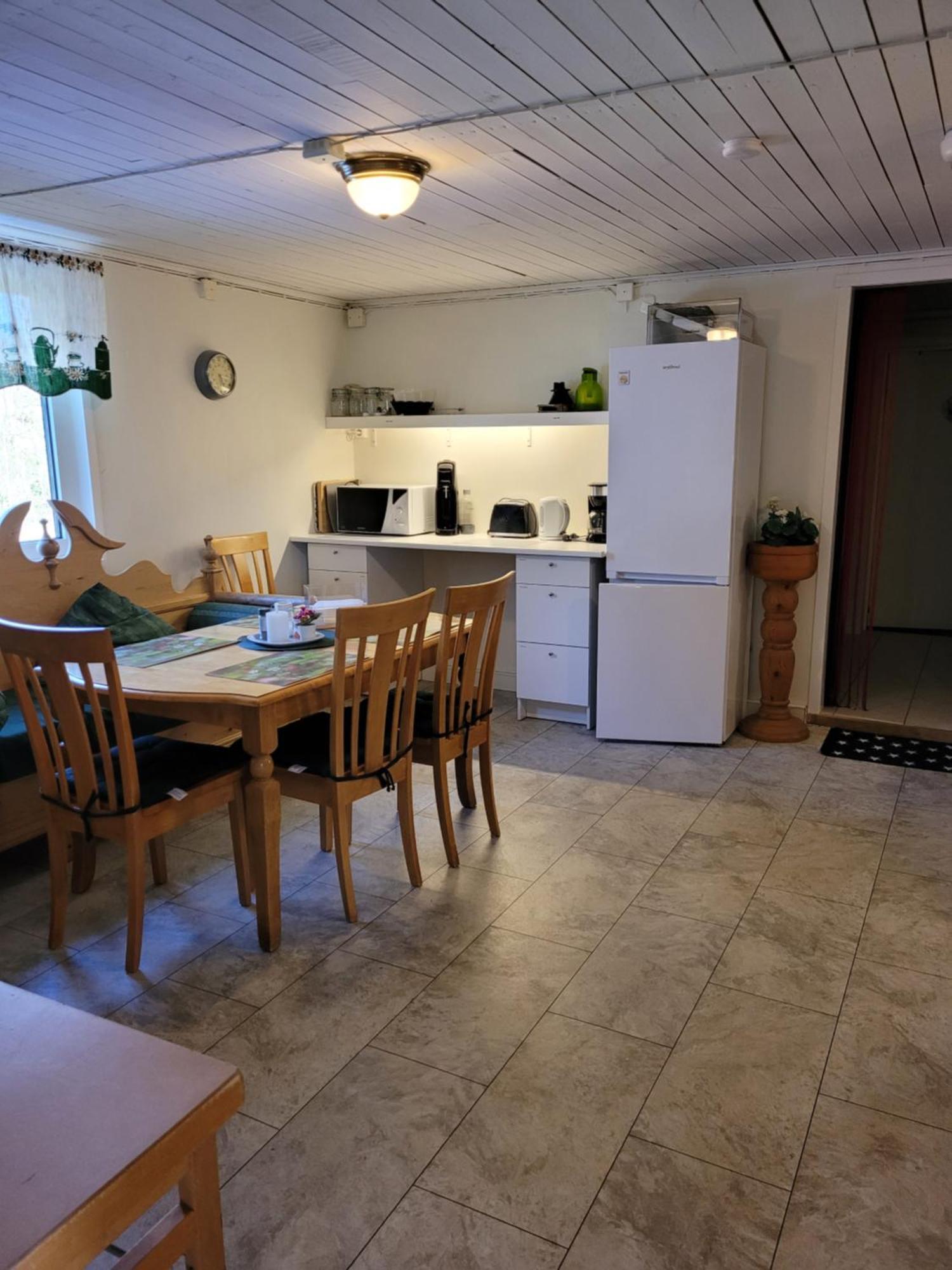 Karlstorp 4 Km Fran ビンメルビュー エクステリア 写真